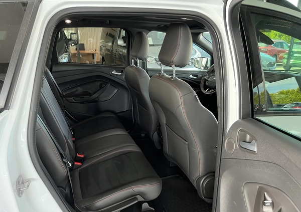 Ford Kuga cena 88800 przebieg: 79000, rok produkcji 2018 z Tychy małe 562